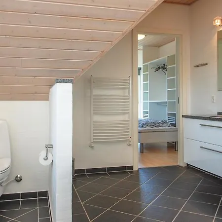 Feriehus Five-bedroom Holiday In Haderslev Meng